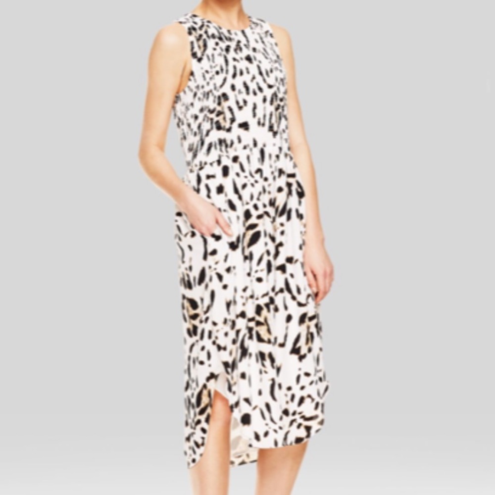 Vince camuto white leopard animal print dress